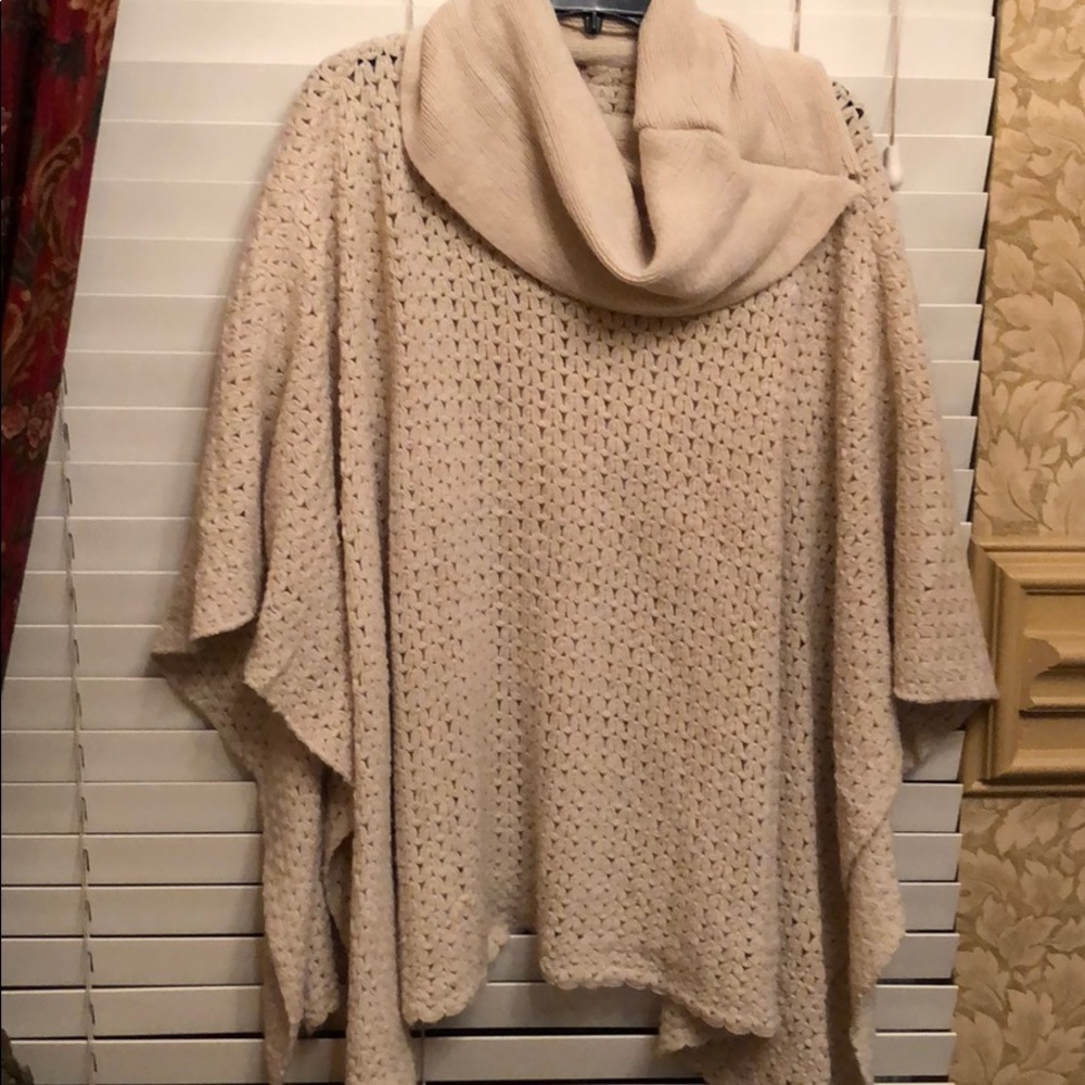 Super cute poncho